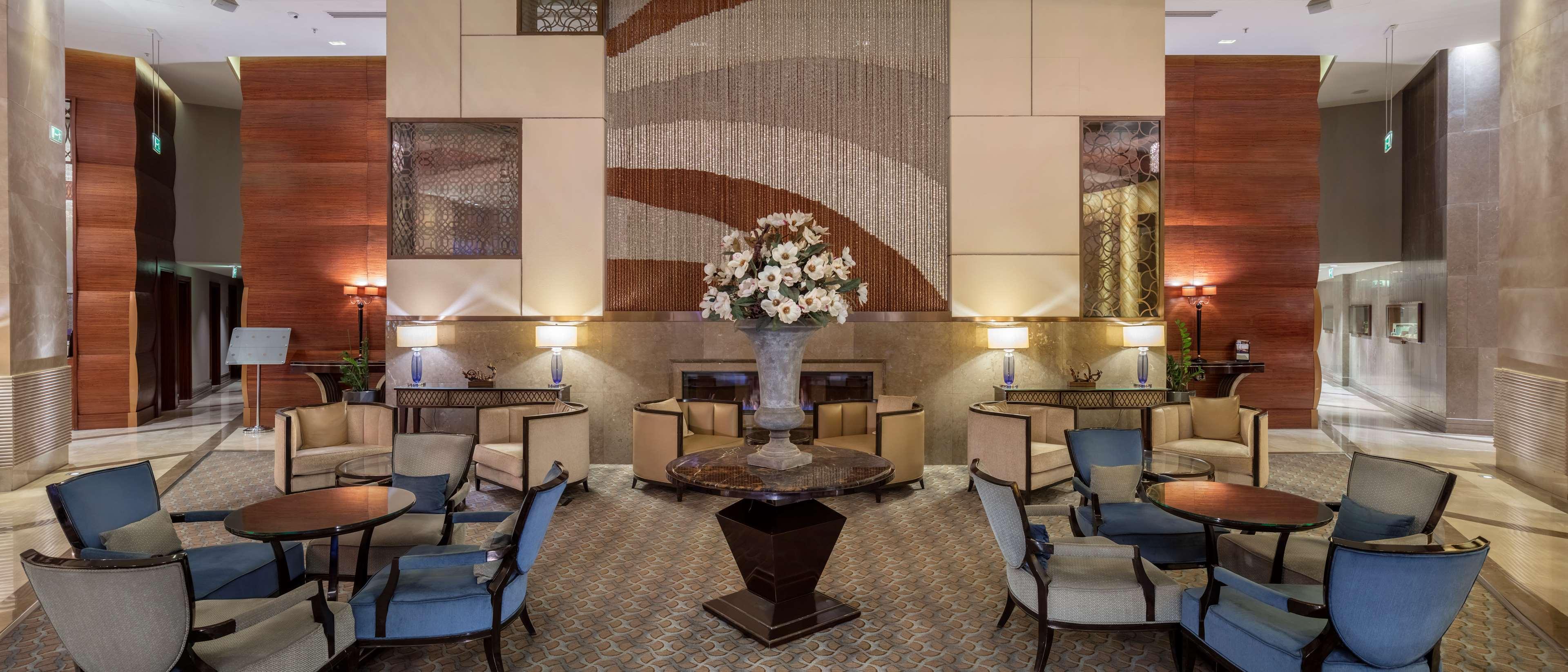Hilton Bursa Convention Center & Spa Exterior foto