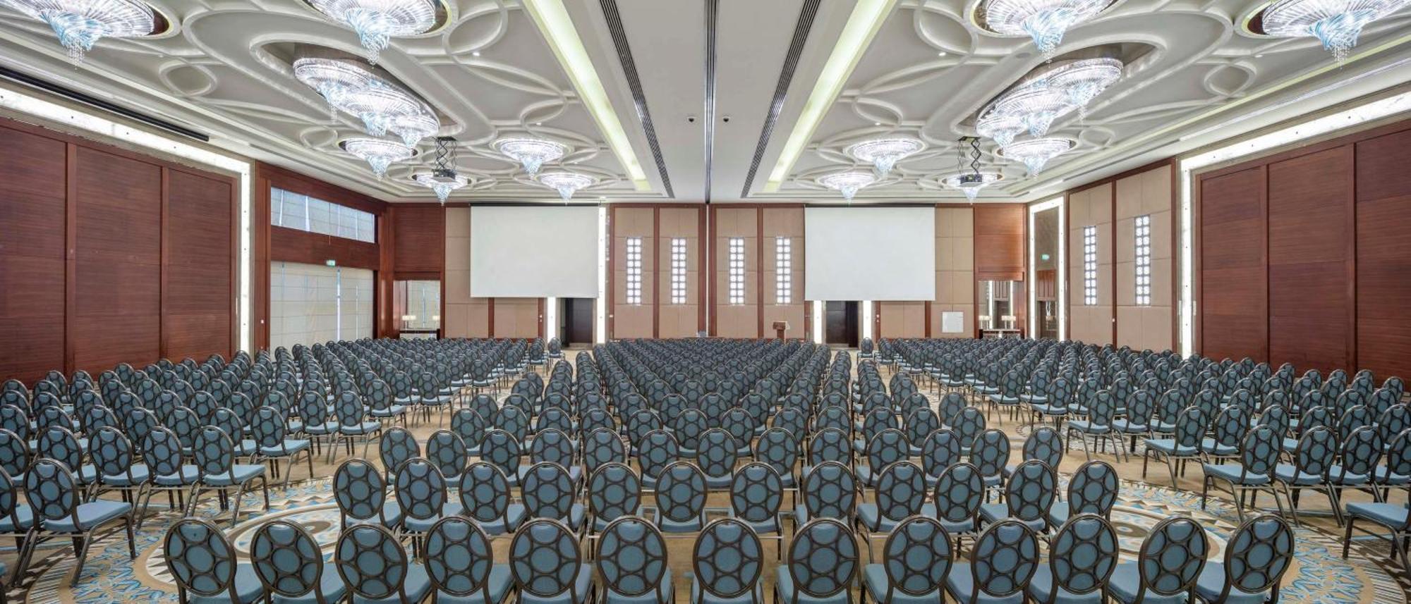 Hilton Bursa Convention Center & Spa Exterior foto