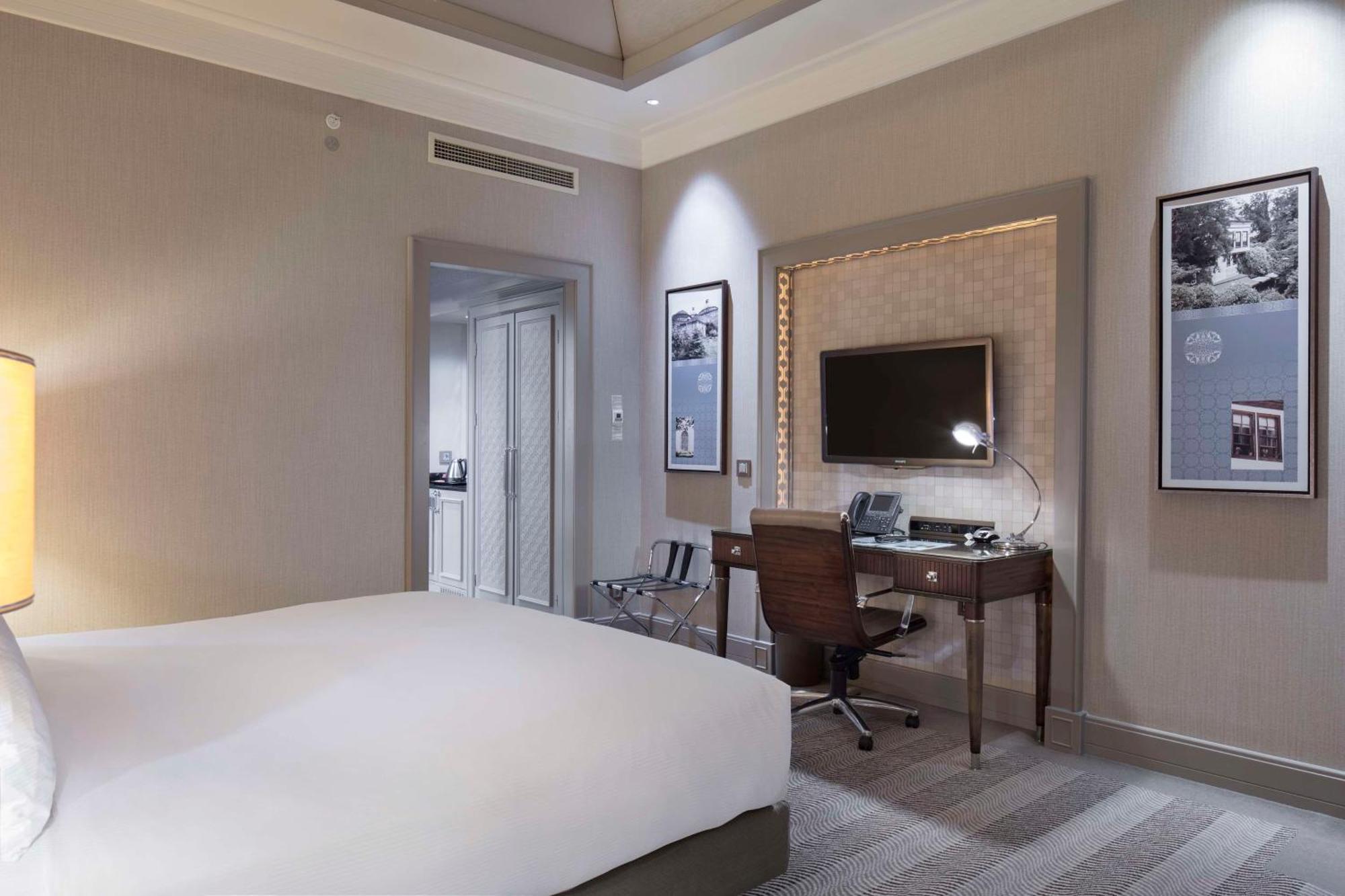 Hilton Bursa Convention Center & Spa Exterior foto