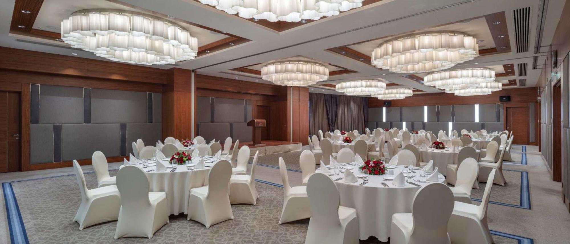 Hilton Bursa Convention Center & Spa Exterior foto
