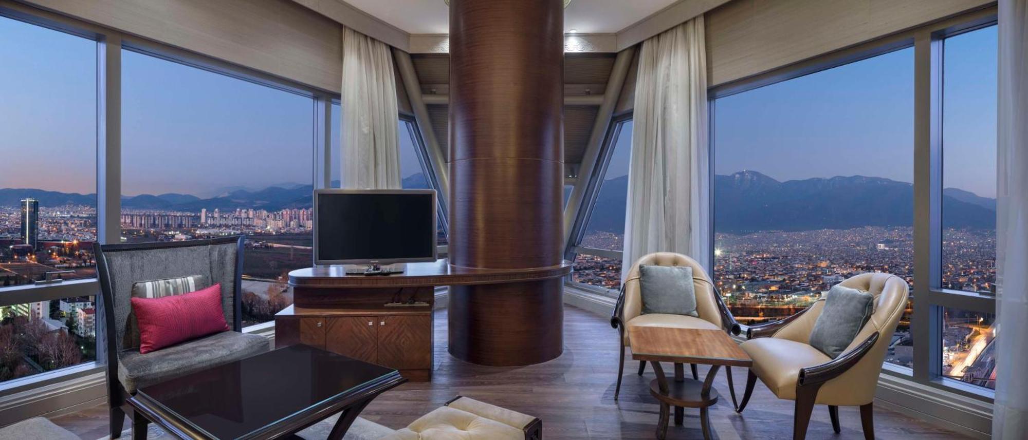 Hilton Bursa Convention Center & Spa Exterior foto