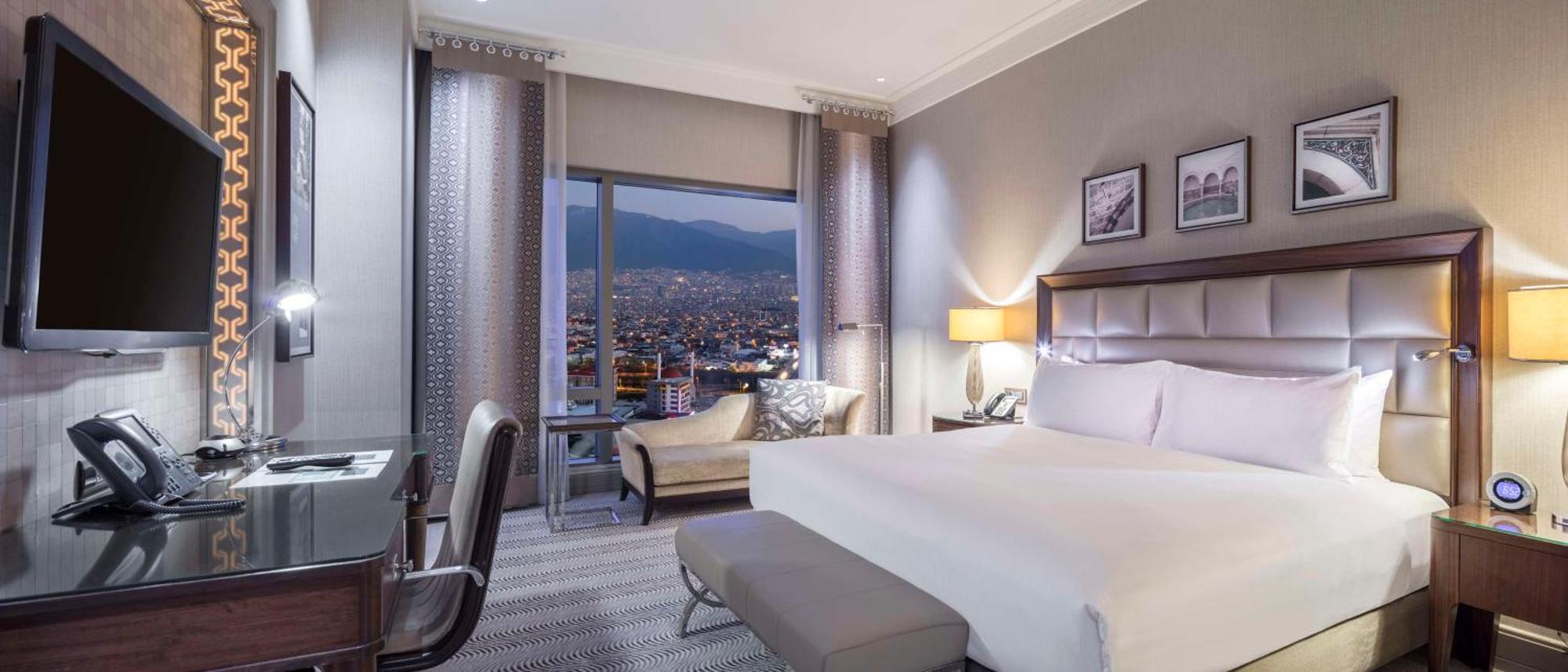 Hilton Bursa Convention Center & Spa Exterior foto