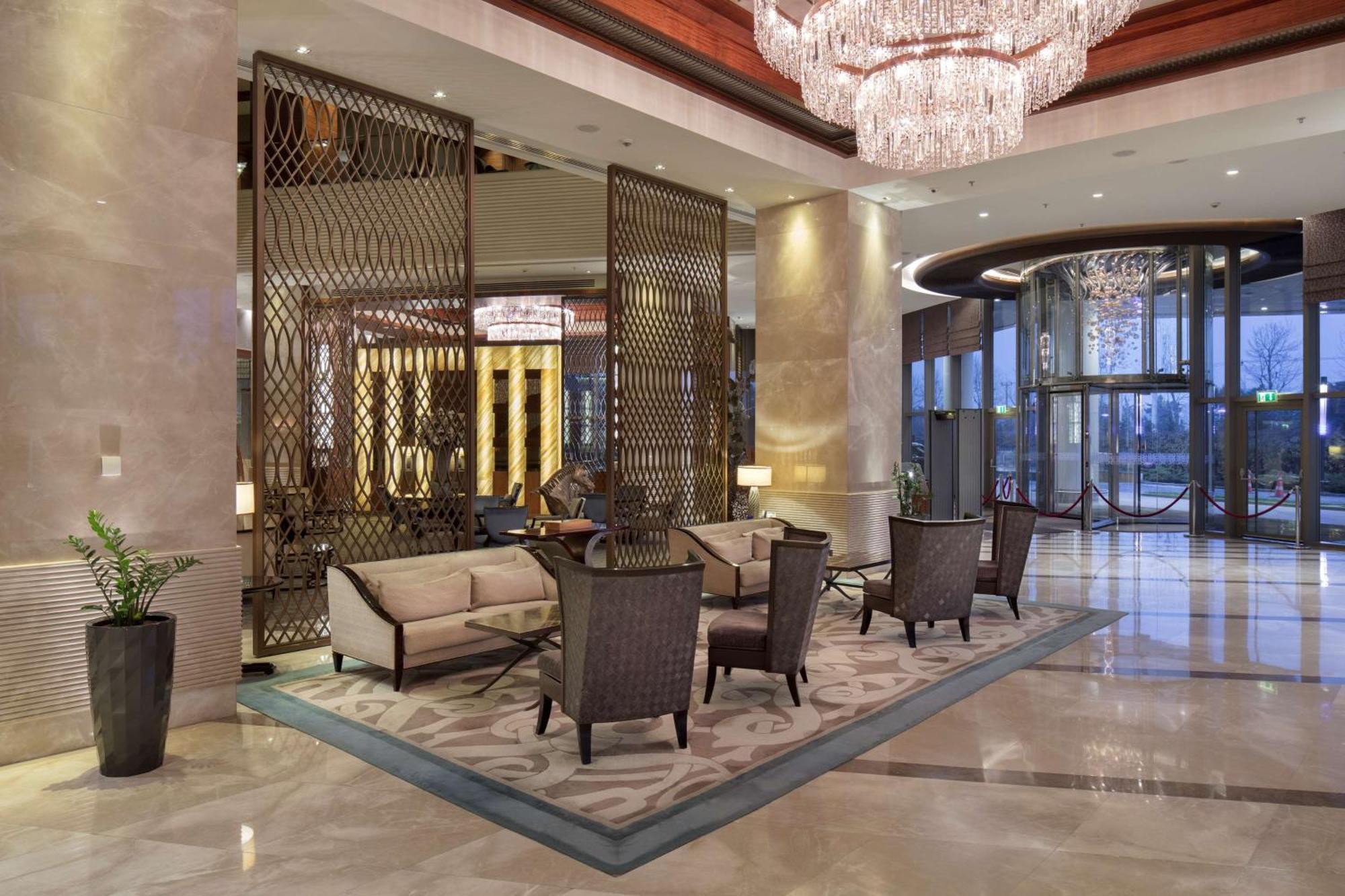 Hilton Bursa Convention Center & Spa Exterior foto