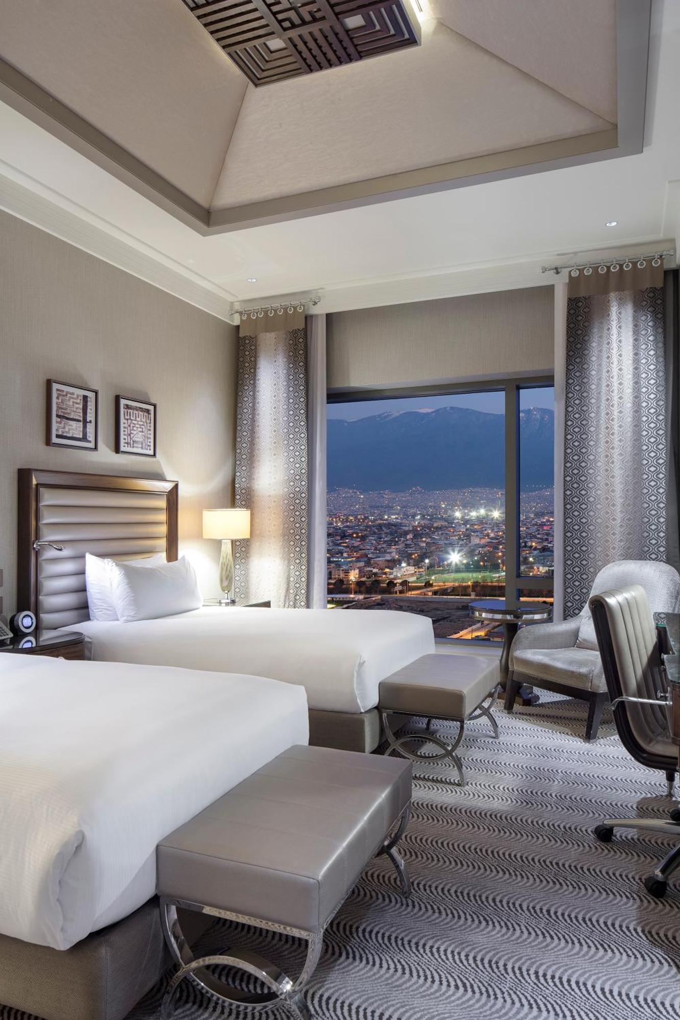 Hilton Bursa Convention Center & Spa Exterior foto