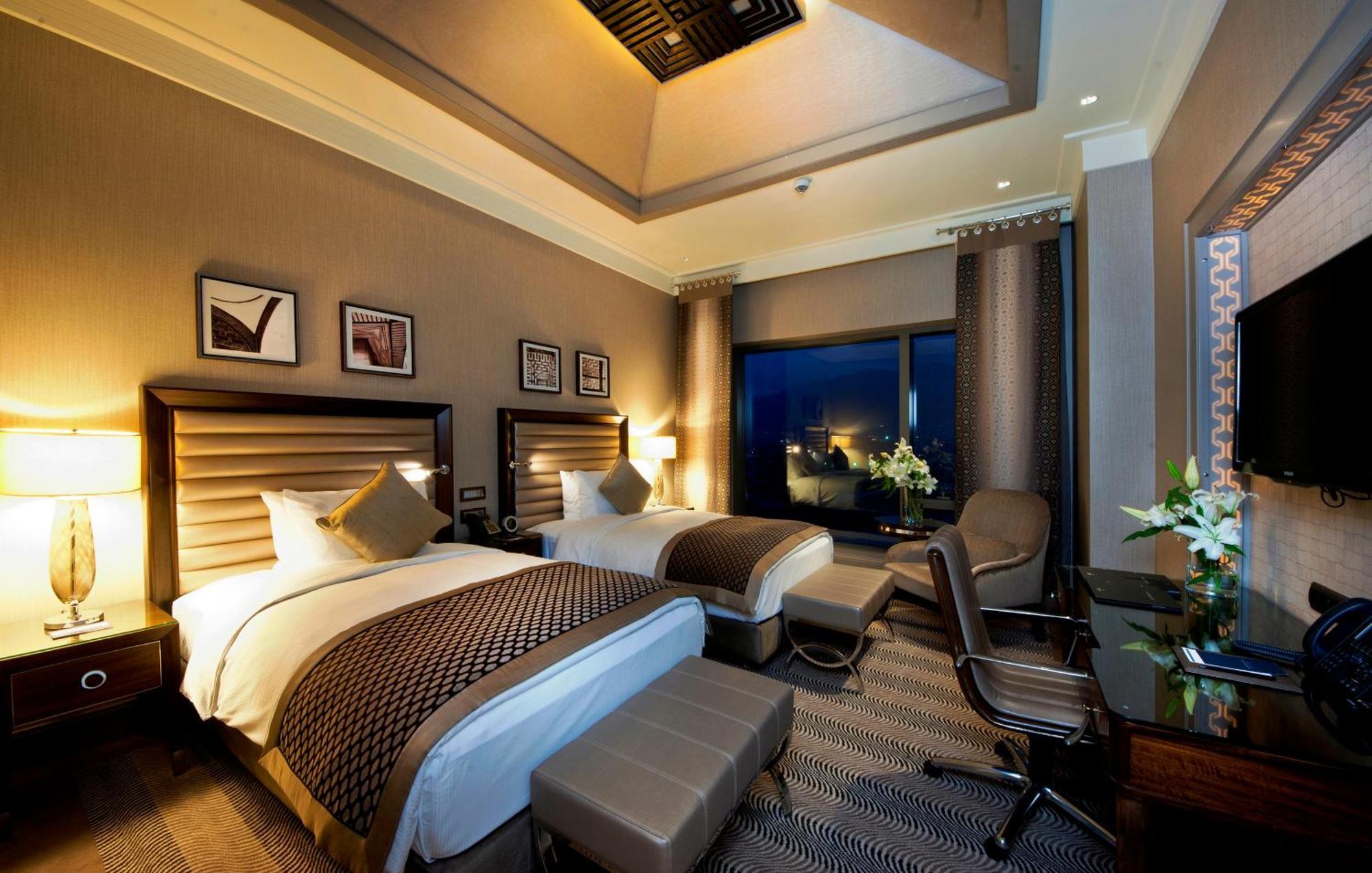 Hilton Bursa Convention Center & Spa Exterior foto